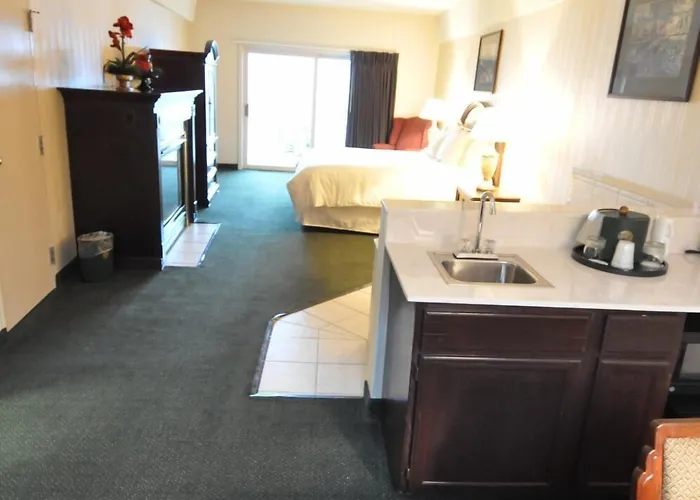 Hillside Inn